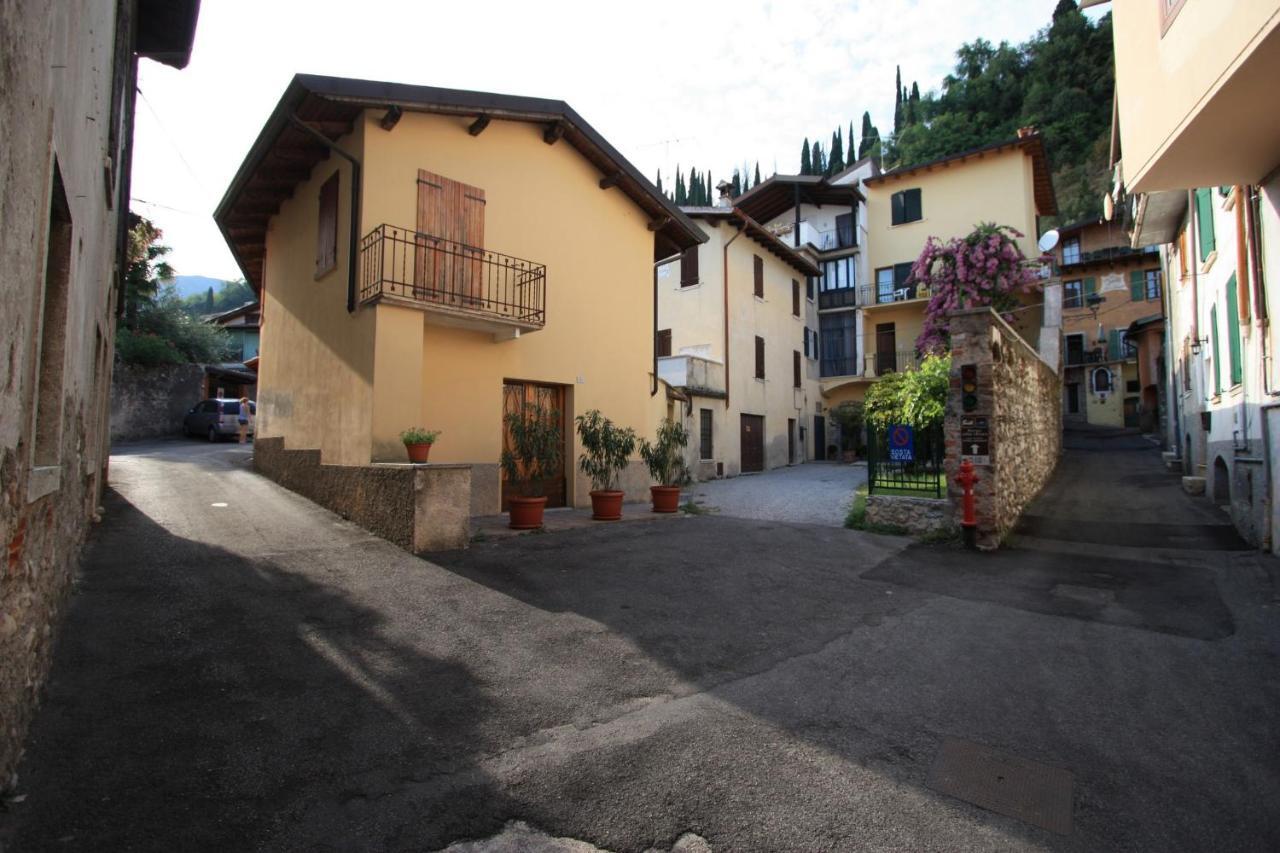 Casa Marsilva - Holiday Apartment With Roof Terrace, Near The Lake Toscolano-Maderno Exterior foto